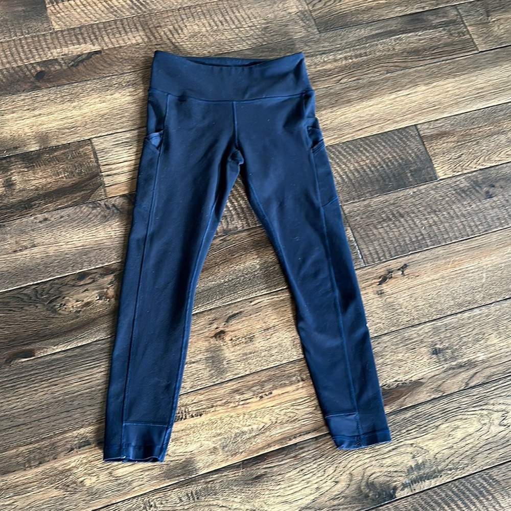 Ivivva size 12 leggings, navy blue